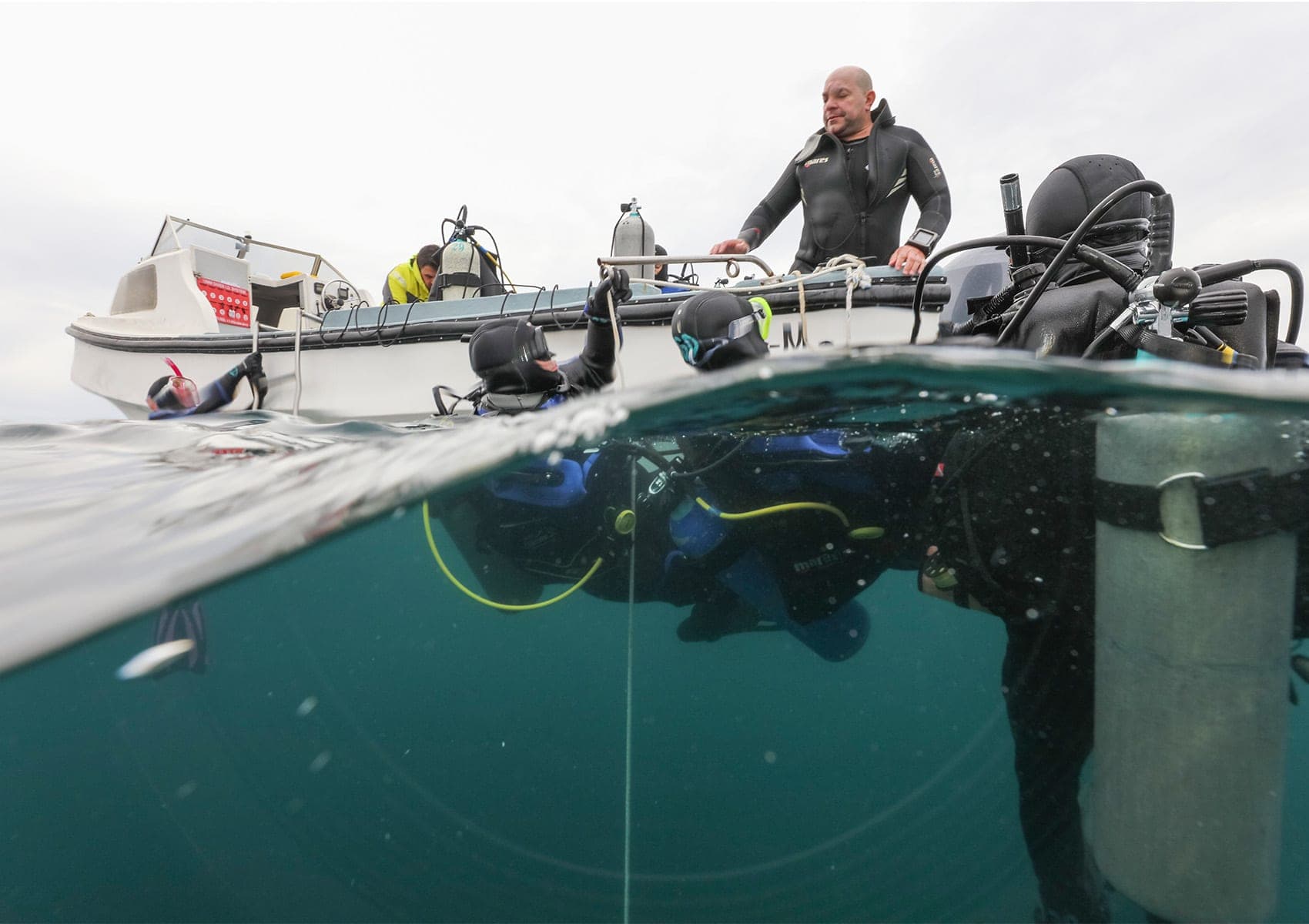 Equipo de formación de Fenix Buceo